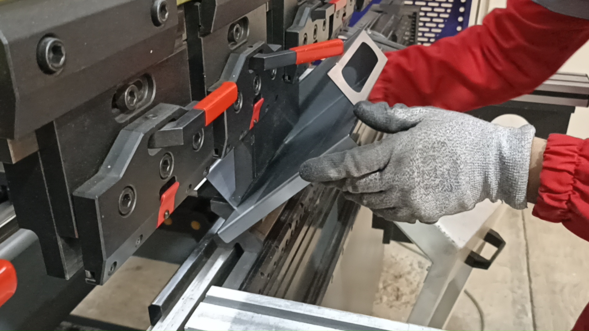 doblez-cnc-ensamblajes-perfectos.